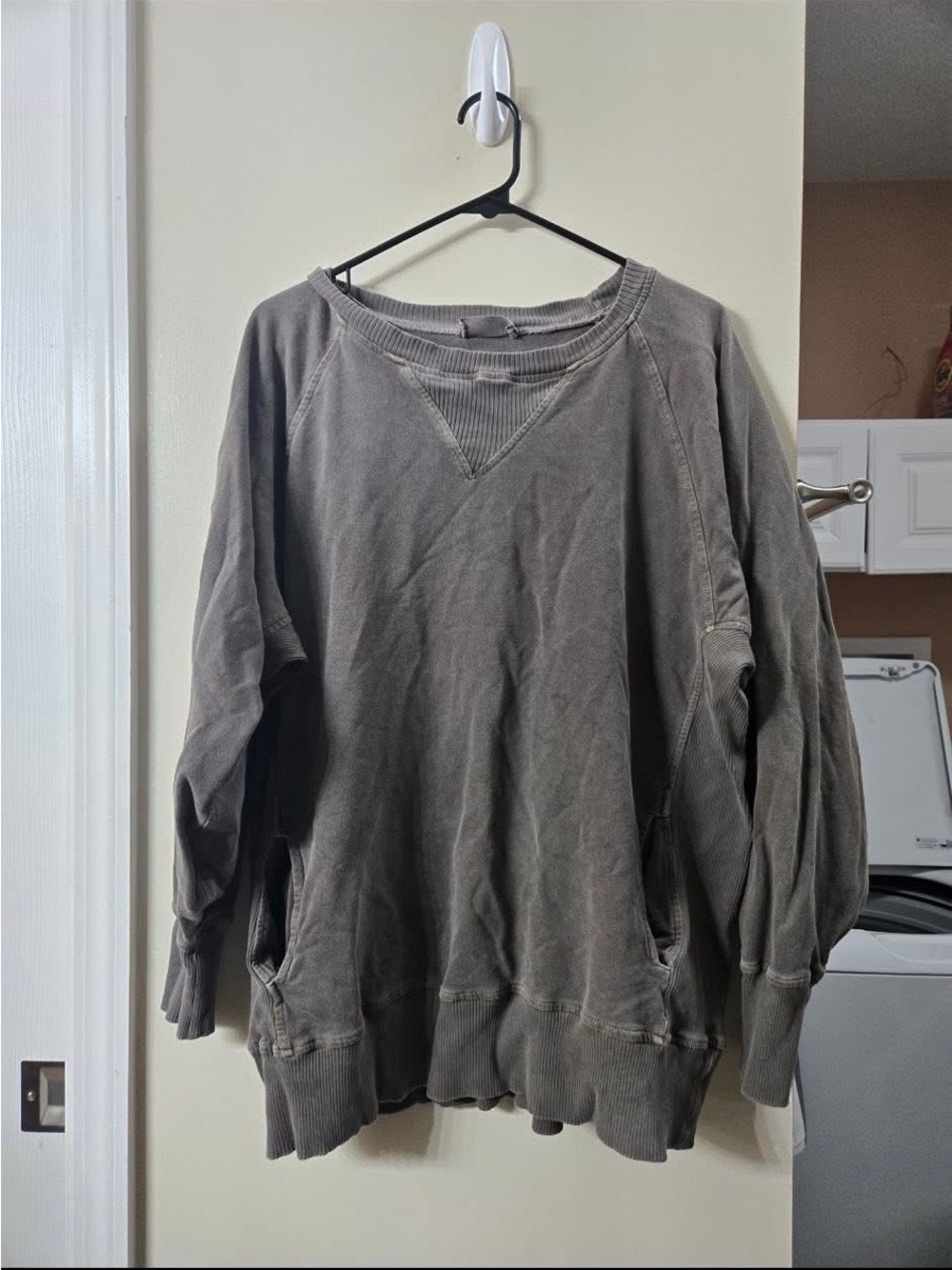 Washed Crewneck Sweatshirt in Faded Gray for Women